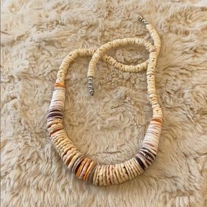 Seashell necklace with silver twist clasp